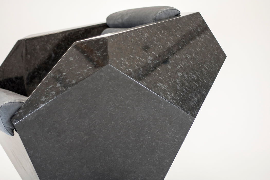 Hedron Carbon Edition